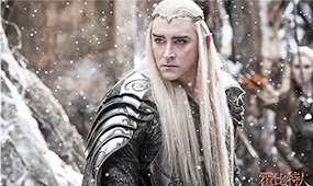 全球热映《霍比特人》